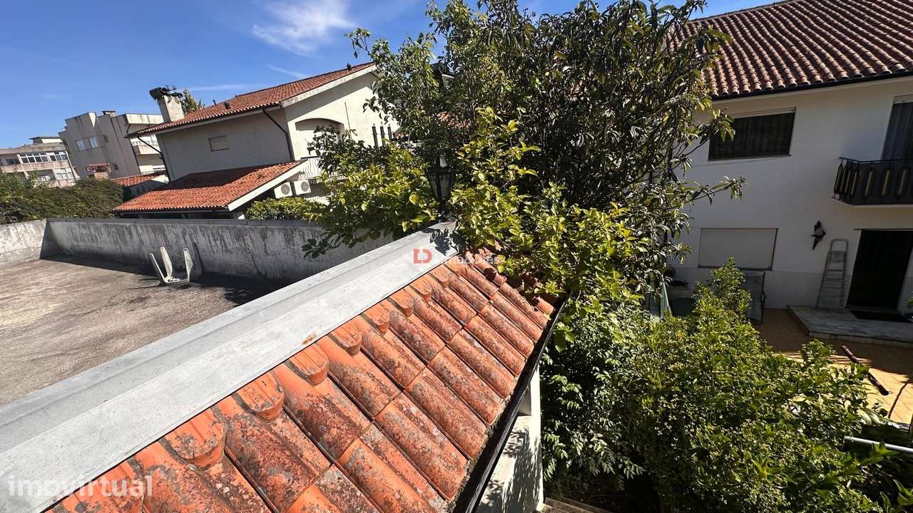 Moradia T6 com jardim e garagem em Gondomar - Grande imagem: 4/7