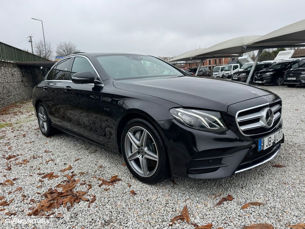 Mercedes-Benz E 300 de AMG Line - 2