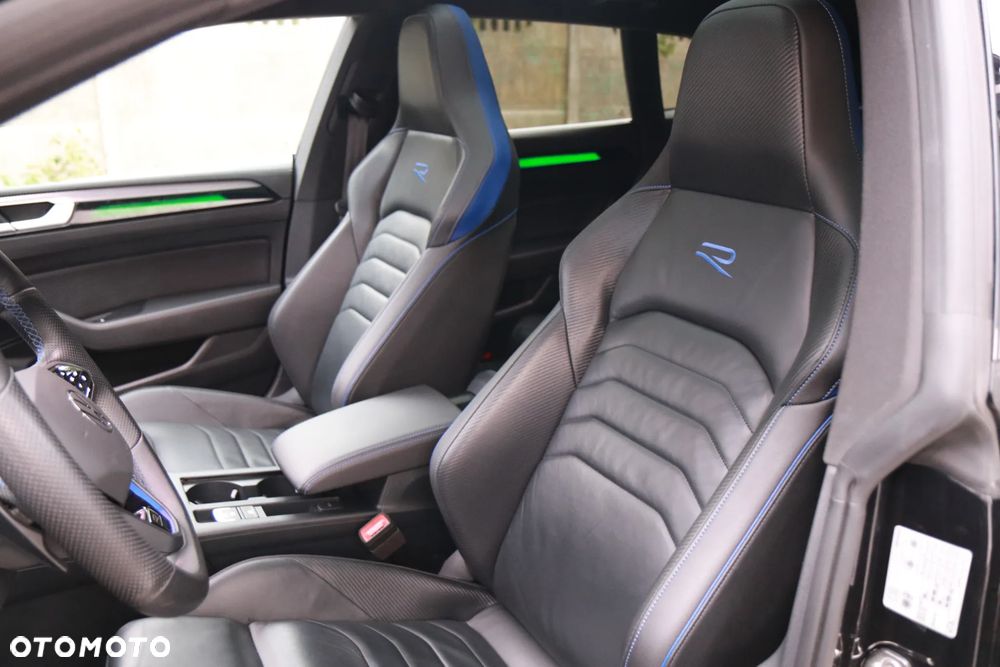 Volkswagen Arteon 2.0 TSI 4Motion R DSG - 23
