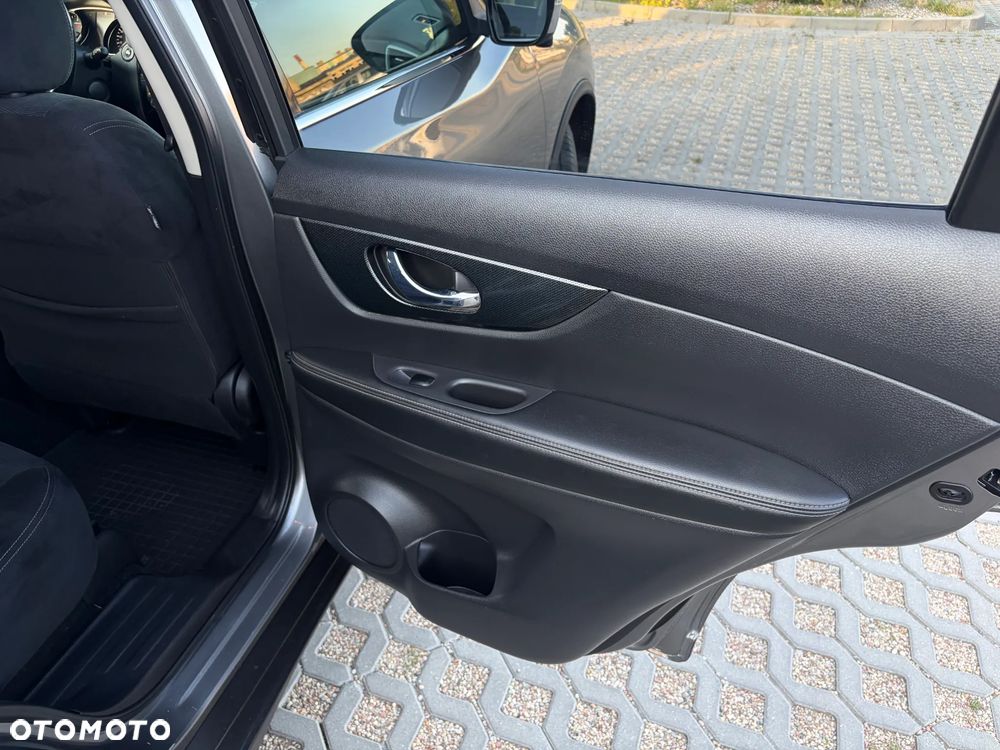 Nissan X-Trail 1.6 DCi N-Connecta 2WD EU6 - 15