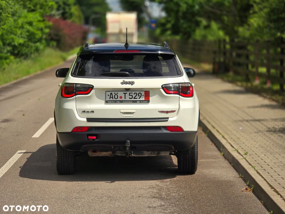 Jeep Compass 2.0 MJD Trailhawk 4WD S&S - 15