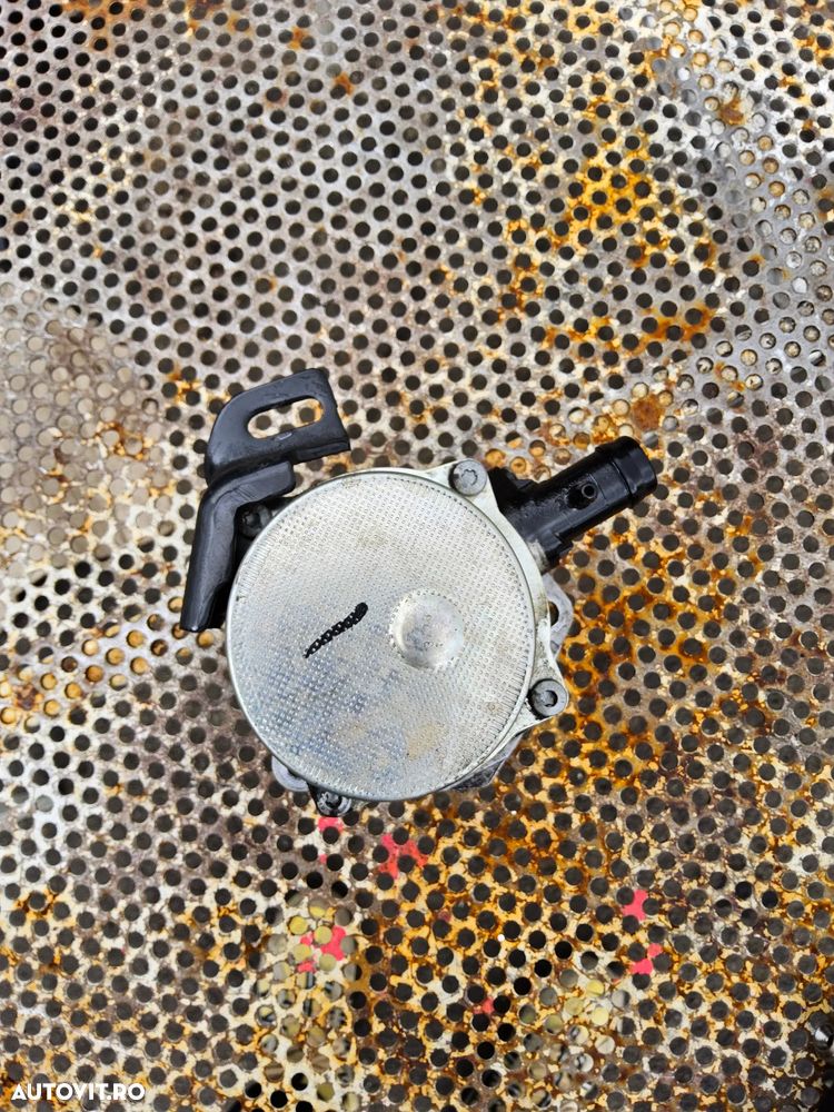 Pompa vacuum Renault 1.5 cod 146505272r scenic 4 megane 4 Dacia Duster clio Qashqai - 1