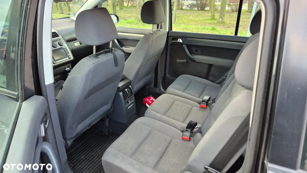 Volkswagen Touran 1.6 United - 11