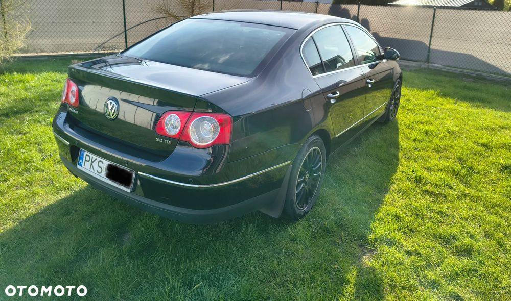 Volkswagen Passat 2.0 TDI DPF Comfortline - 4