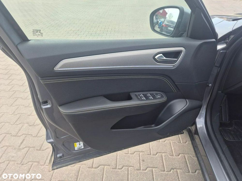 Renault Arkana 1.3 TCe mHEV Intens EDC - 17