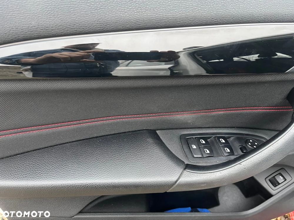 BMW X1 xDrive20i GPF Sport Line sport - 16