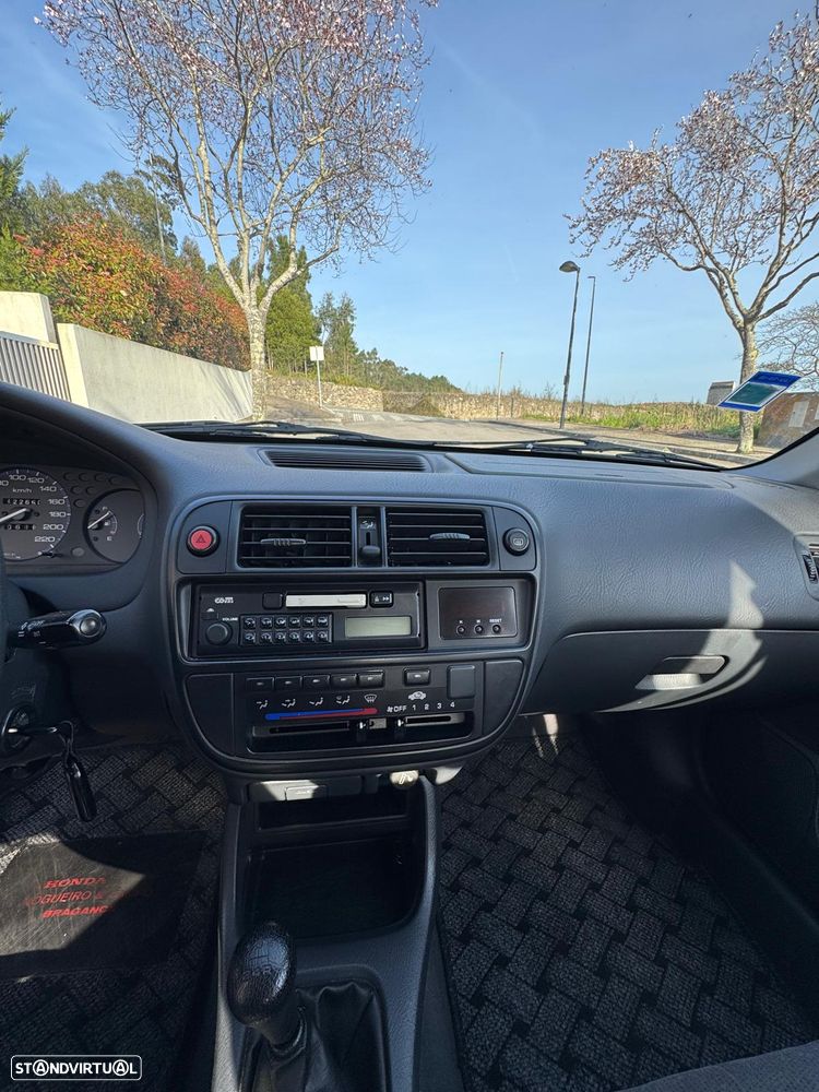 Honda Civic 1.5i LS - 7