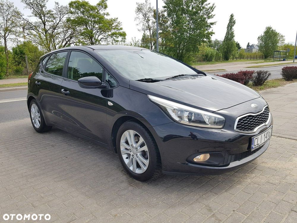 Kia Ceed - 3