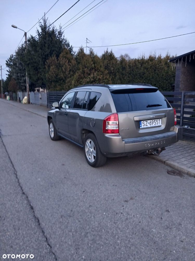 Jeep Compass 2.4I 4x4 Automatik Limited - 2