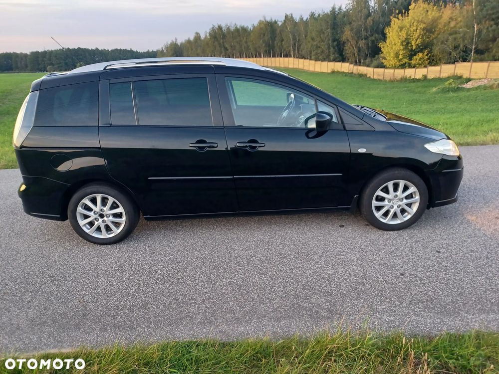 Mazda 5 - 6