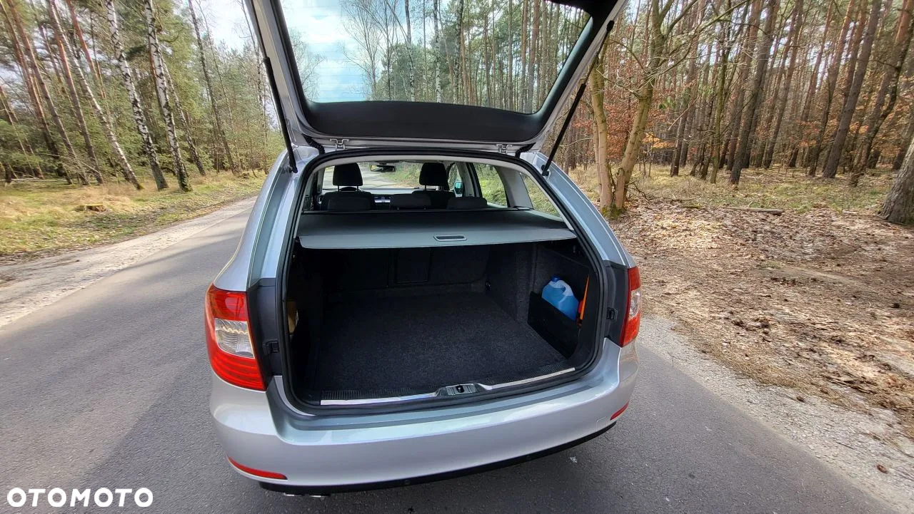 Skoda Superb 2.0 TDI Platinum - 24