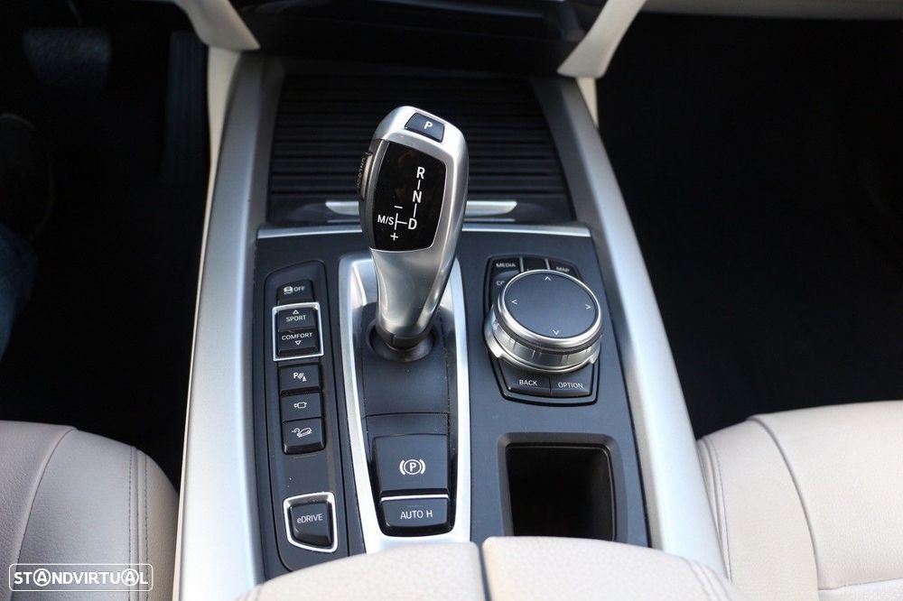 BMW X5 40e xDrive - 22