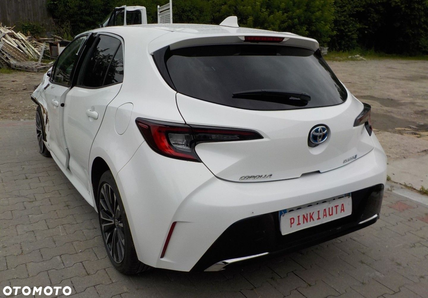 Toyota Corolla - 13