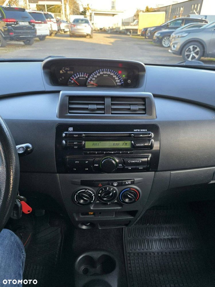 Daihatsu Materia 1.5 black edition - 12