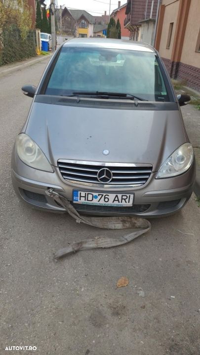dezmembrez mercedes a class - 4