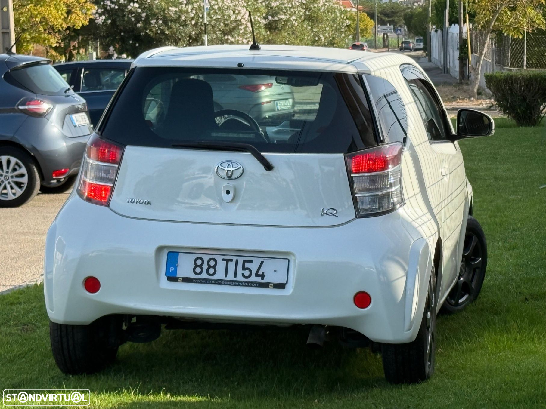 Toyota iQ 1.33 VVT-i - 4