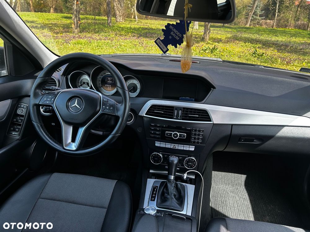 Mercedes-Benz Klasa C - 12