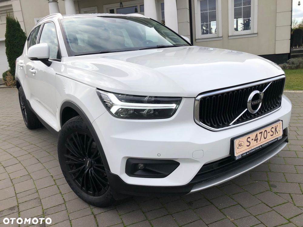 Volvo XC 40 T3 Geartronic RDesign - 34