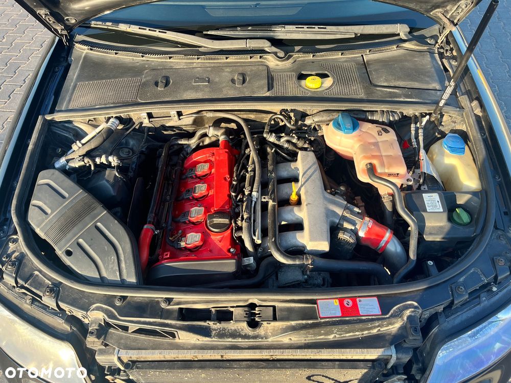 Audi A4 Limousine - 12