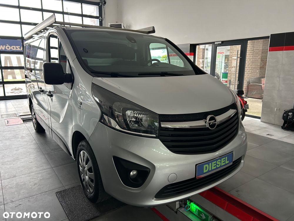 Opel Vivaro - 9