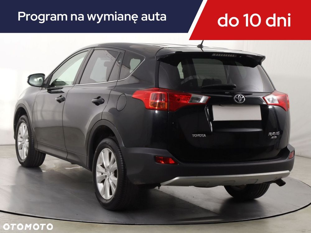 Toyota RAV4 - 6