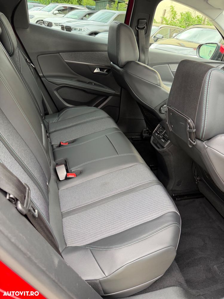 Peugeot 3008 PHEV 225 EAT8 Allure Pack - 16