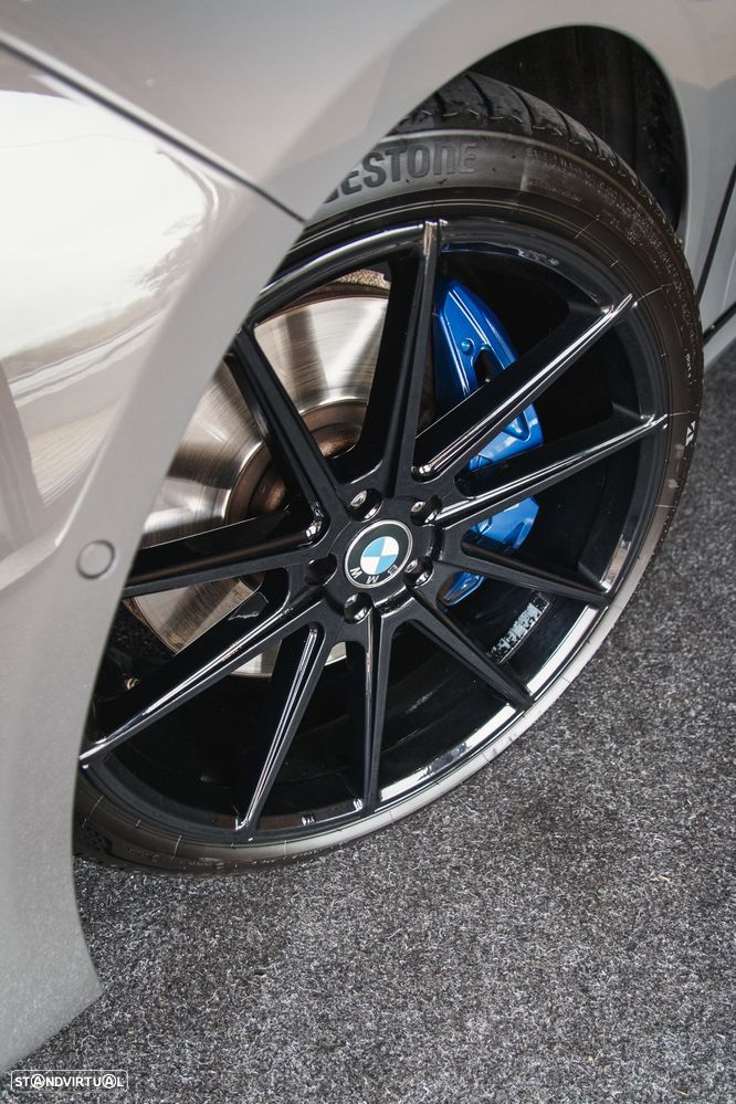 BMW 740 d xDrive Pack M Auto - 25