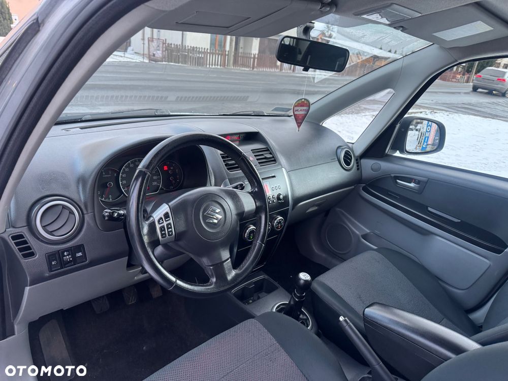 Suzuki SX4 1.6 VVT 4x2 Comfort - 6