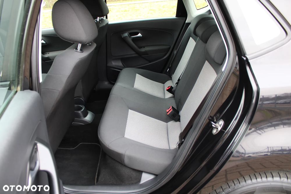 Volkswagen Polo 1.4 Comfortline - 27