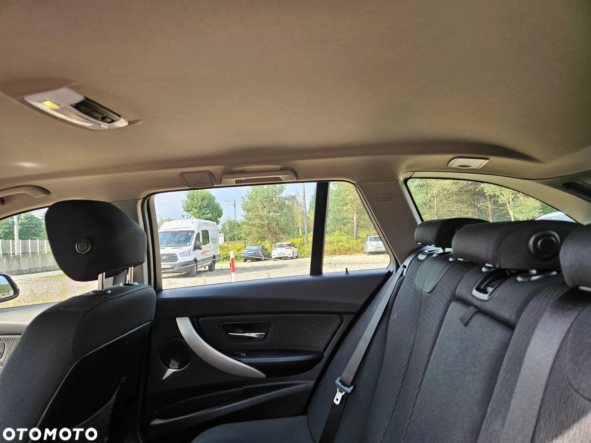 BMW Seria 3 330d xDrive - 15