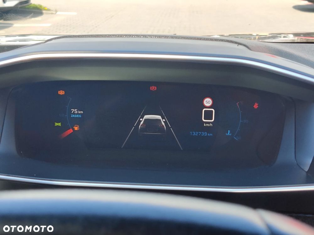 Peugeot 2008 PureTech 100 Business - 10