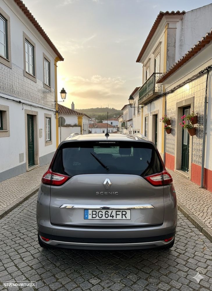 Renault Grand Scénic - 2