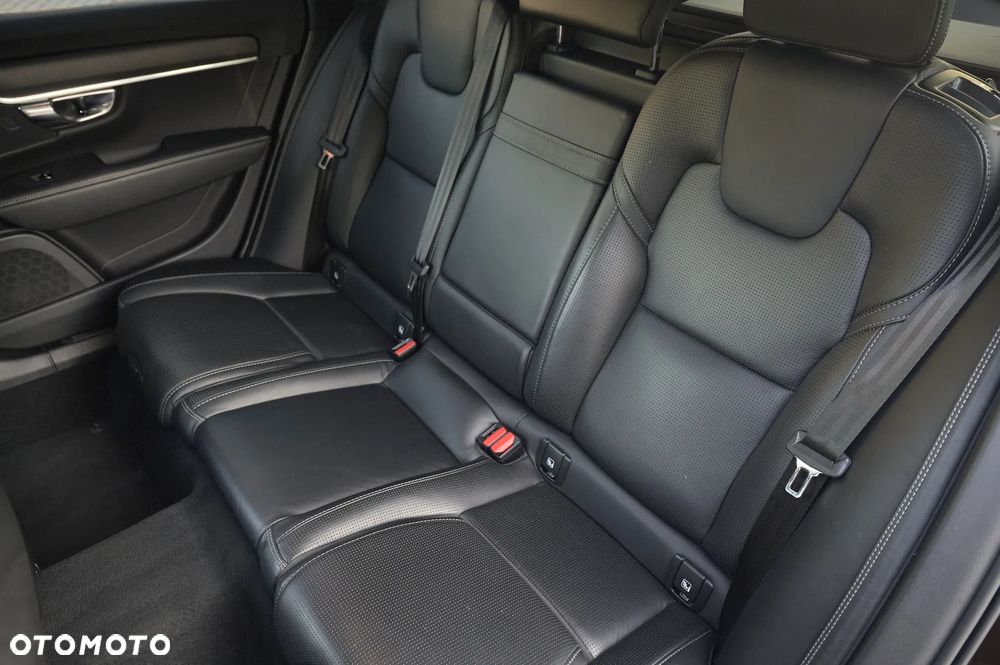 Volvo V90 Cross Country D5 SCR AWD Pro - 26