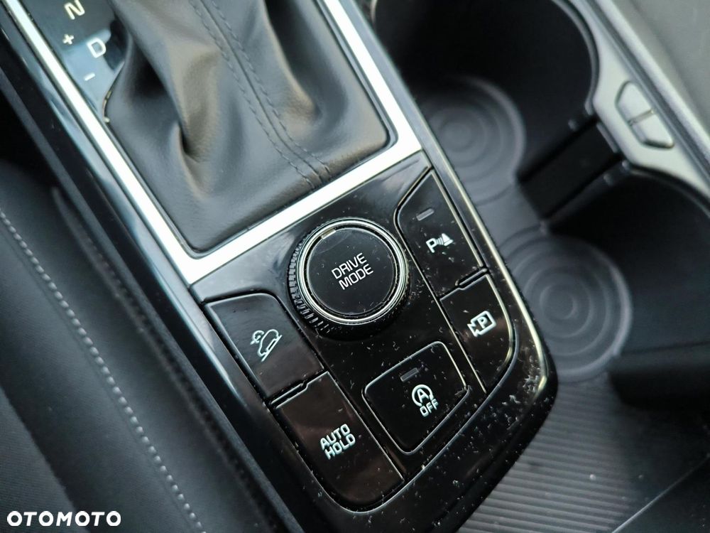 Kia Sportage 1.6 T-GDI M 2WD DCT - 21