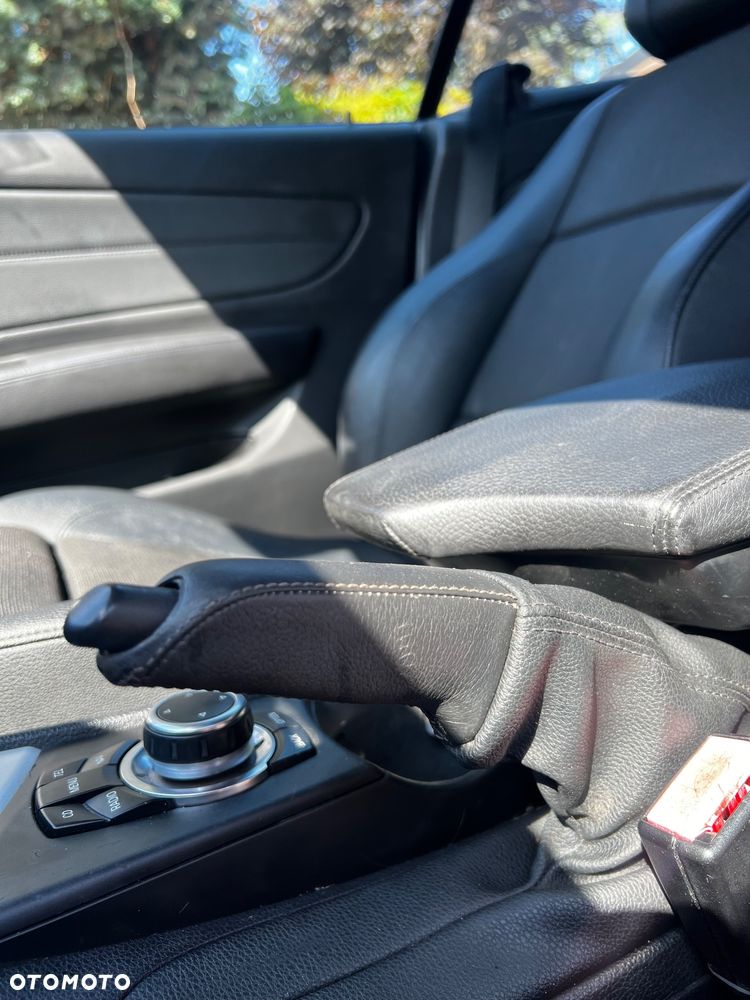 BMW Seria 1 118d - 19