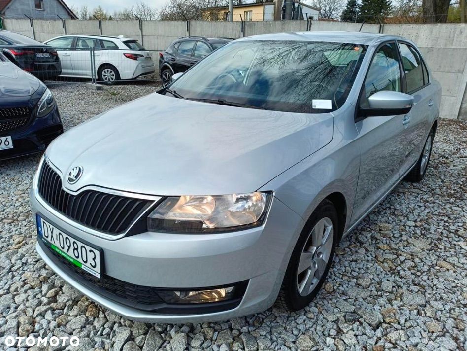 Skoda RAPID 1.0 TSI Ambition - 2
