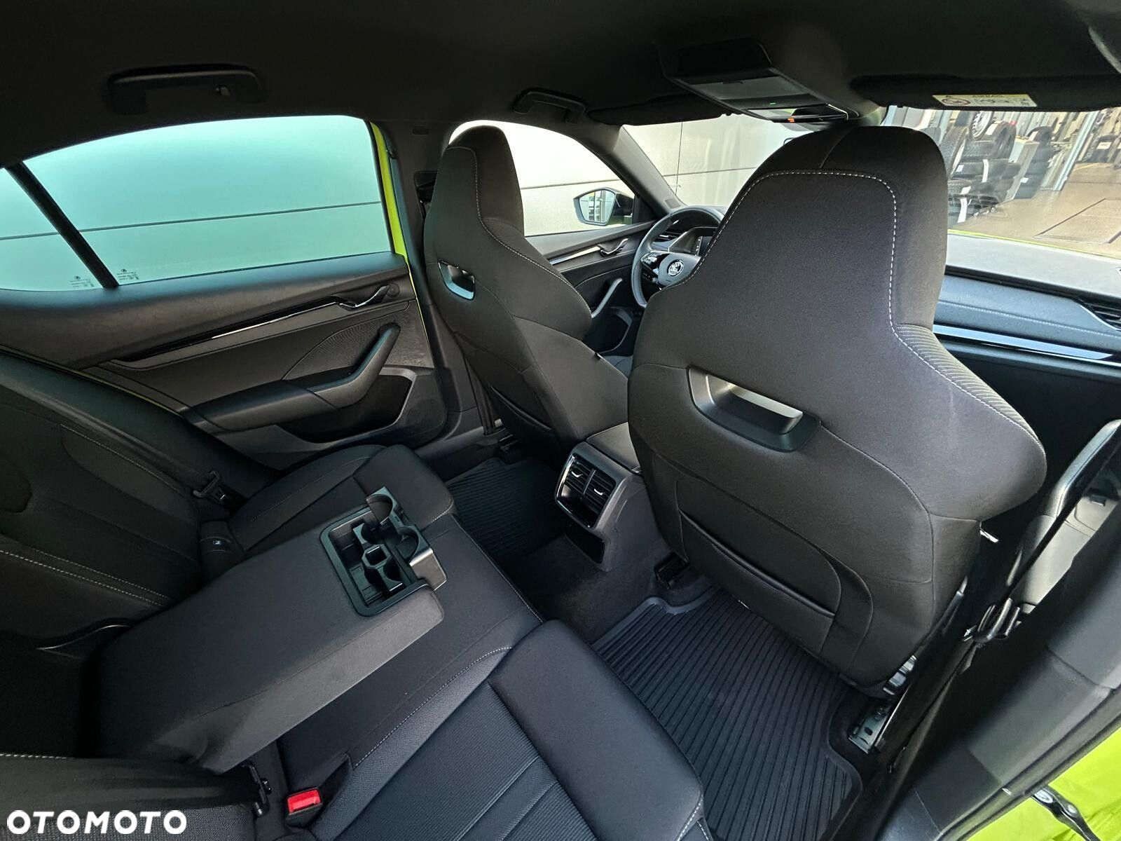 Skoda Octavia 2.0 TDI Sportline DSG - 9