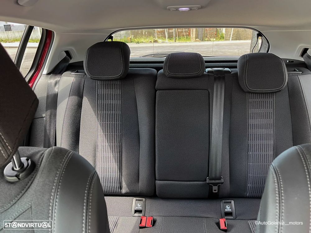 Peugeot 308 1.2 PureTech Allure EAT8 - 14