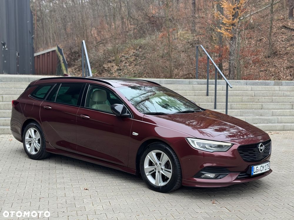 Opel Insignia 2.0 BiTurbo 4x4 Ultimate Exclusive - 3