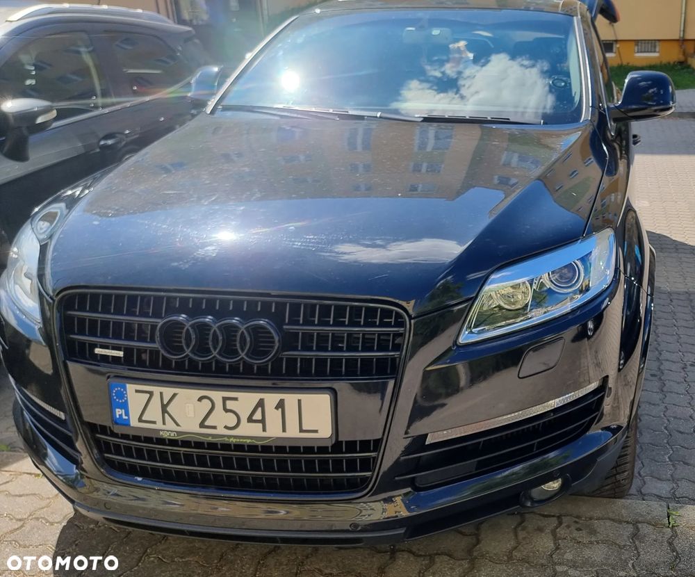 Audi Q7 - 6