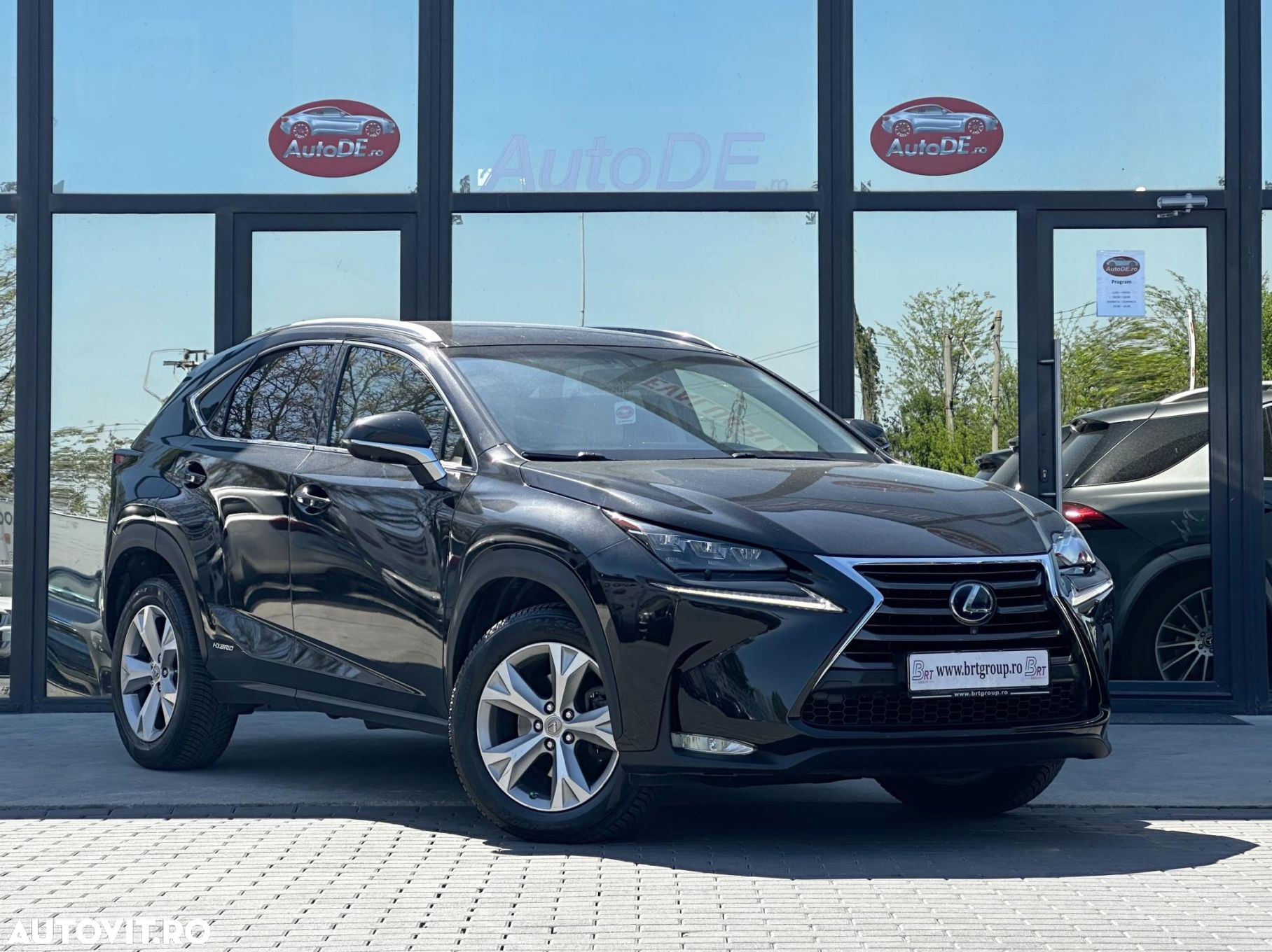 Lexus Seria NX - 2
