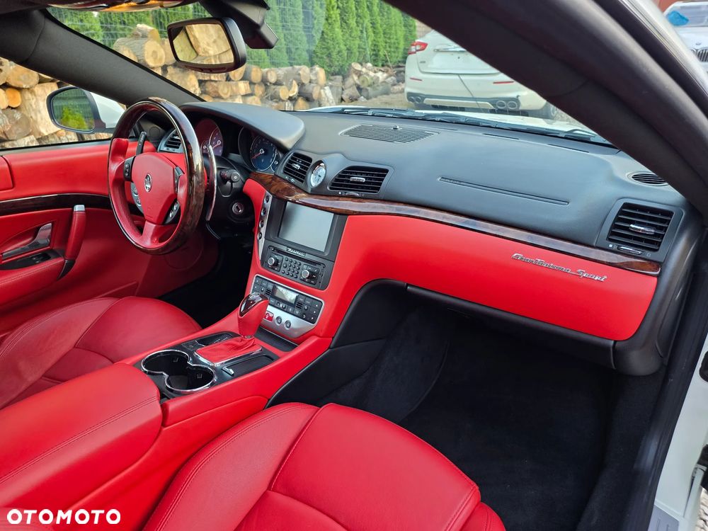Maserati GranTurismo - 31
