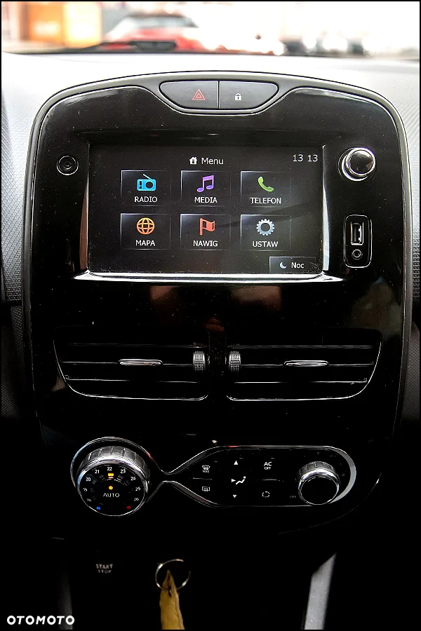 Renault Clio 0.9 TCe Limited - 23