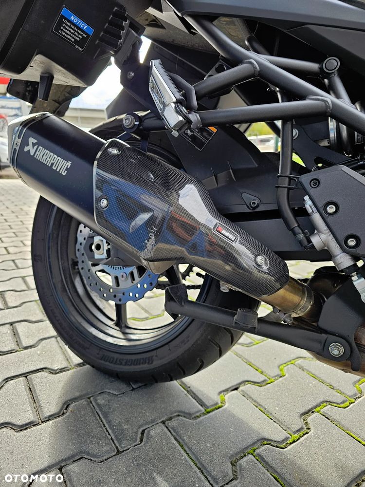 Kawasaki Versys 1000 - 9