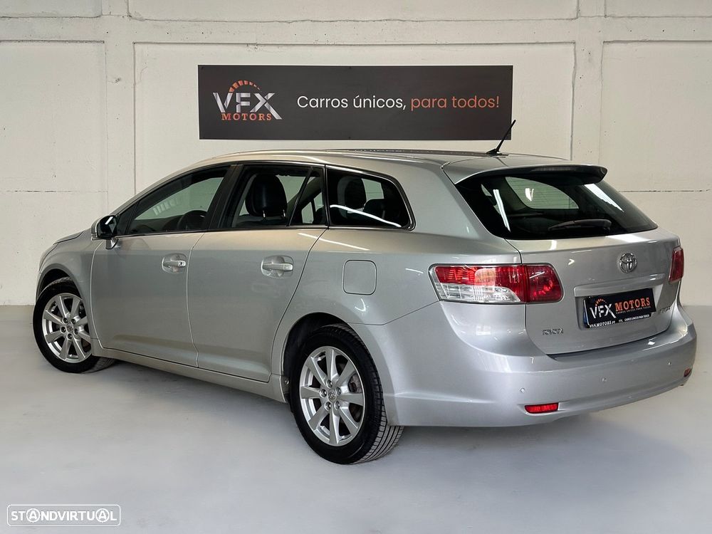 Toyota Avensis SW 2.0 D-4D Exclusive +Pele+GPS - 9