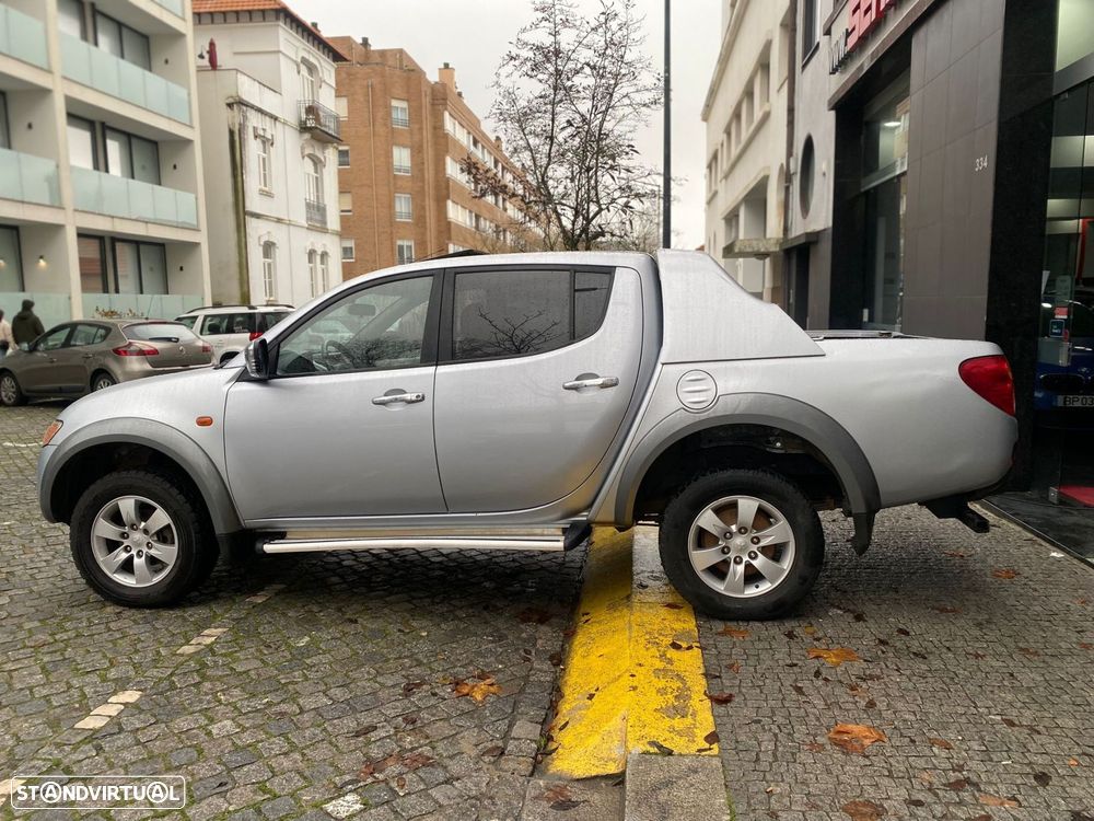Mitsubishi L200 2.5 DI-D CD Intense 4WD - 11
