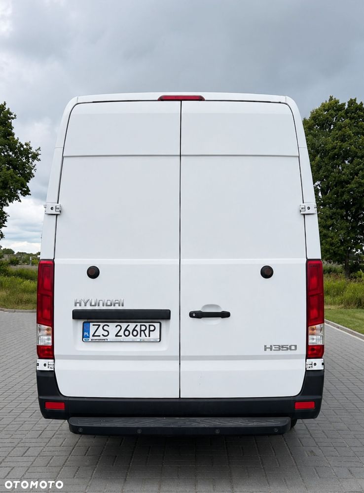 Hyundai H350 - 10