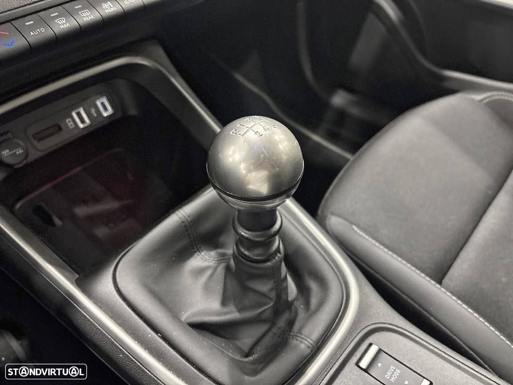 Jeep Avenger 1.2 GSE T3 Altitude - 21