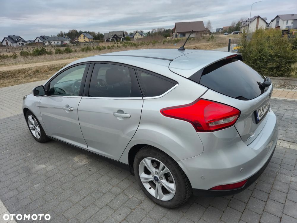 Ford Focus - 5