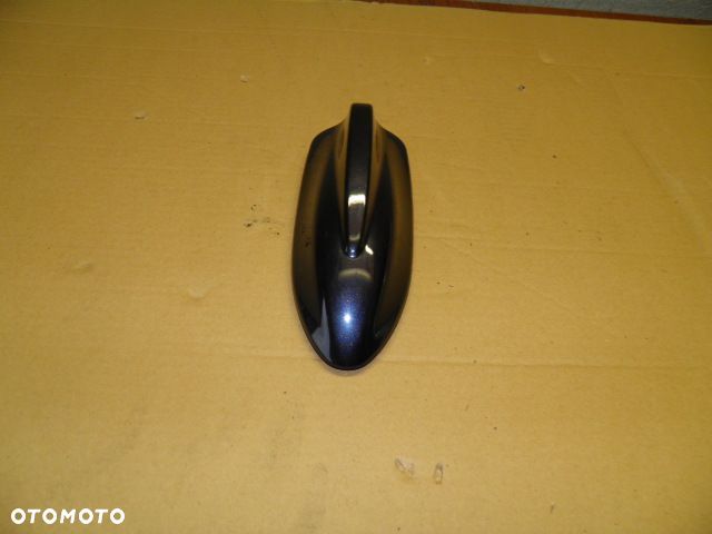 ANTENA DACHOWA VOLVO V70 XC70 31210327 - 2